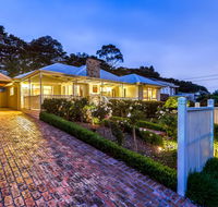 Lovely 5BR full house in Glen Waverley walk to train bus  shops - Australia Shopping