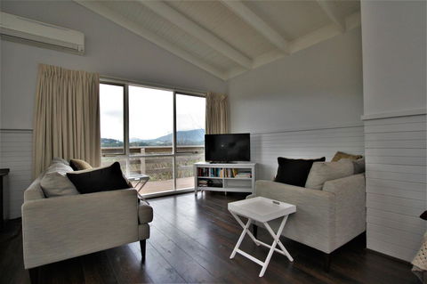 Hamptons In Healesville - Accommodation Australia 6