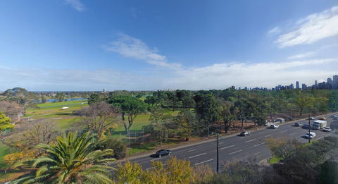 Bayview On The Park - Local Tourism 33