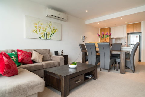 AKOM AT Docklands - Accommodation Australia 39