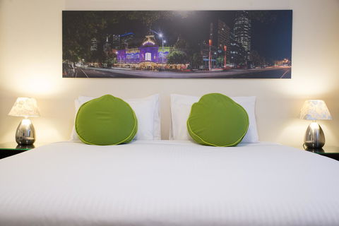 City Limits Hotel Apartments - Local Tourism 3