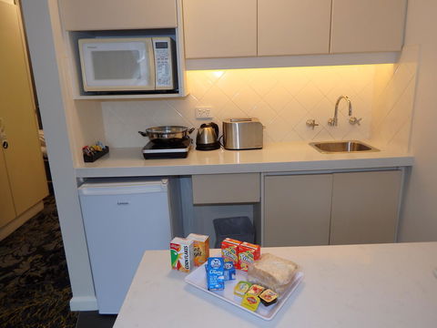 City Limits Hotel Apartments - Local Tourism 20