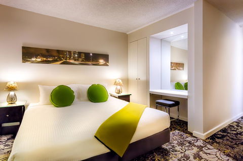 City Limits Hotel Apartments - Local Tourism 5