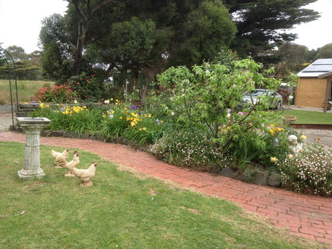 Mud Hollow Barn - Local Tourism 6