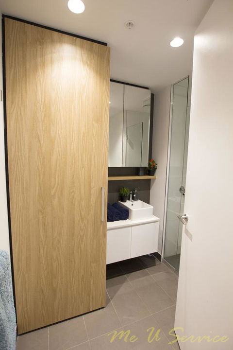 Carlson View Serviced Apartments - Local Tourism 14