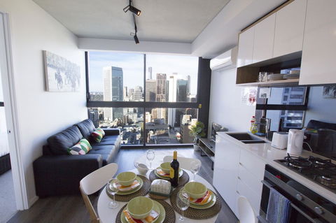 Carlson View Serviced Apartments - Local Tourism 8