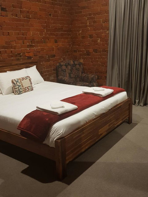 Sublime Spa Apartments - Local Tourism 14