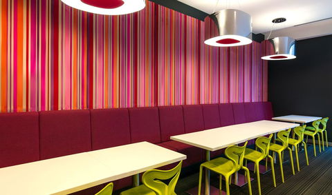 Travelodge Hotel Melbourne Docklands - Accommodation Australia 20
