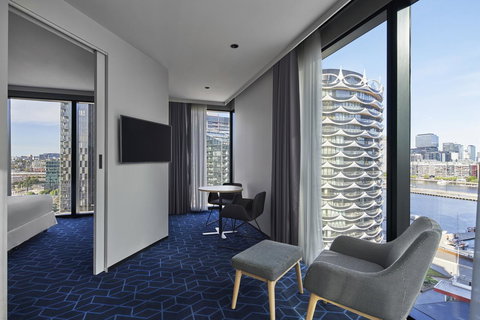 Vibe Hotel Melbourne Docklands - Accommodation Australia 3
