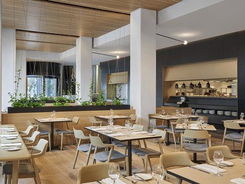 Vibe Hotel Melbourne Docklands - Accommodation Australia 19