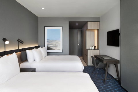 Vibe Hotel Melbourne Docklands - Accommodation Australia 42