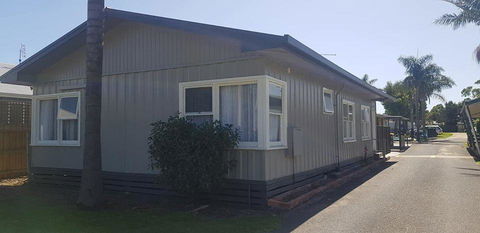 Echo Beach Tourist Park - Accommodation Australia 2
