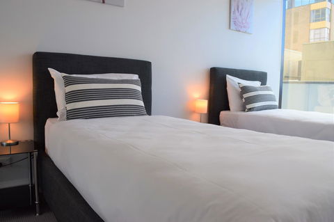 Executive Stay Little Collins Street - Local Tourism 12