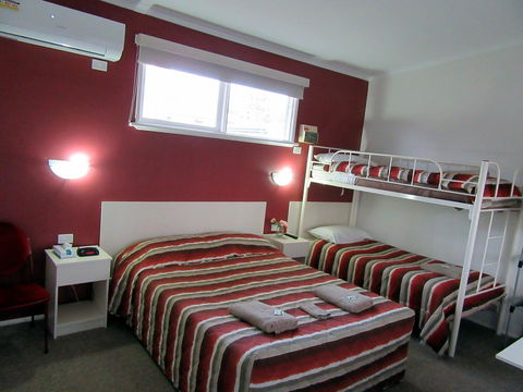 The Highlander Motel - 24HR Check In - Australia Shopping 16