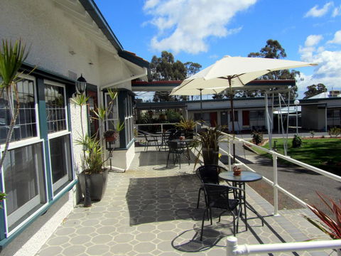 The Highlander Motel - 24HR Check In - Australia Shopping 42
