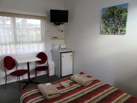 The Highlander Motel - 24HR Check In - Australia Shopping 12