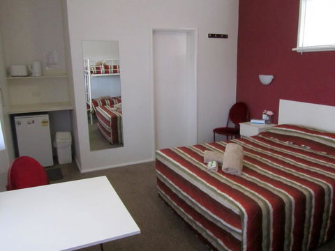 The Highlander Motel - 24HR Check In - Australia Shopping 15