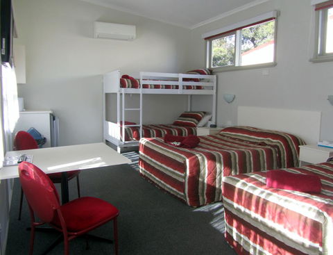 The Highlander Motel - 24HR Check In - Australia Shopping 18