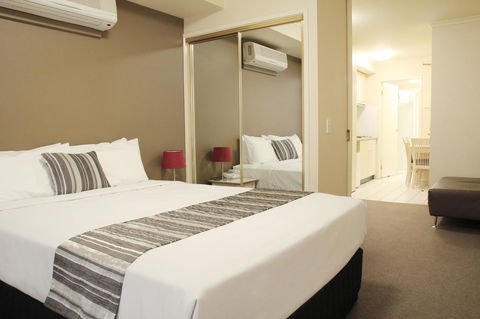 HarbourView Apartment Hotel (now Arrow On Spencer) - Local Tourism 11