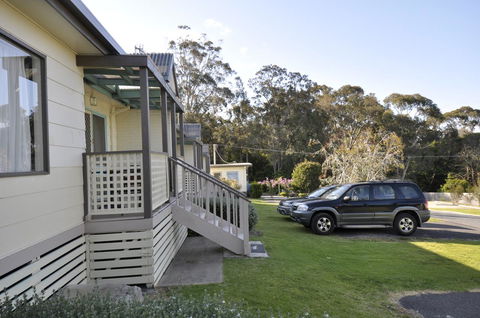 Ballymena Holiday Units - Accommodation Australia 3