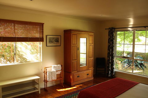 Merrimeet Cottages - Accommodation Australia 44