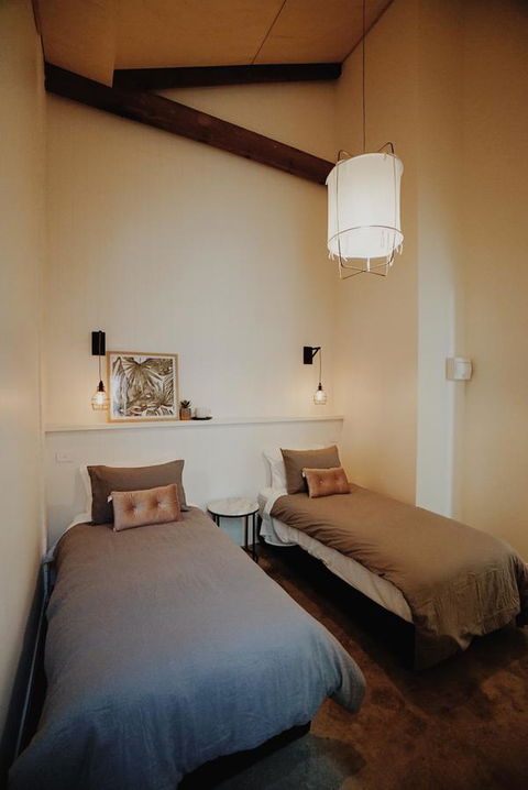 THE WAREHOUSE APARTMENTS - Accommodation Australia 13
