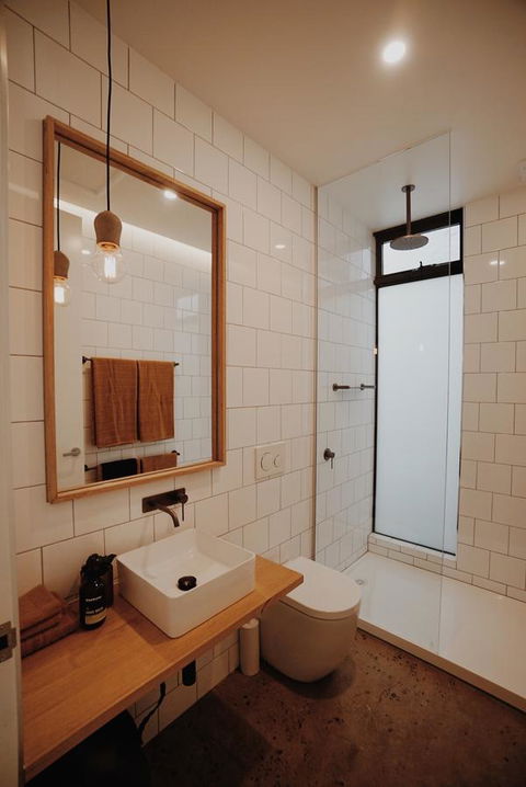 THE WAREHOUSE APARTMENTS - Accommodation Australia 14