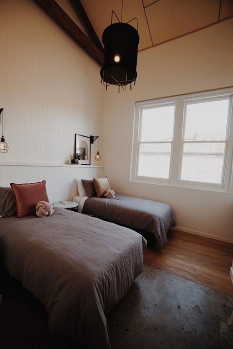 THE WAREHOUSE APARTMENTS - Accommodation Australia 17