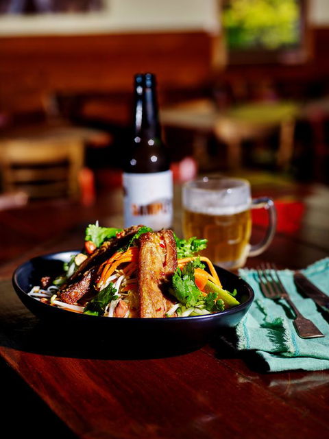 The Harrietville Snowline Hotel - Accommodation Australia 24