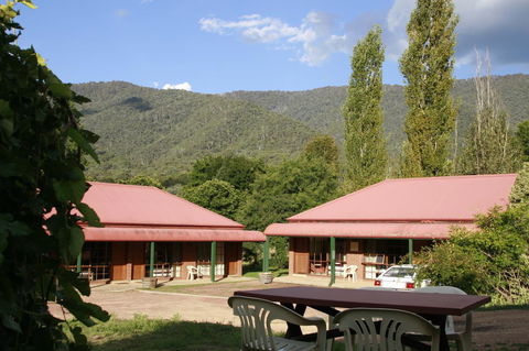 The Harrietville Snowline Hotel - Accommodation Australia 17