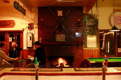 The Harrietville Snowline Hotel - Accommodation Australia 3