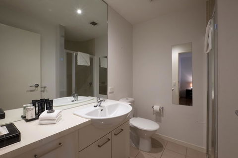 ACD Apartments - Accommodation Australia 41