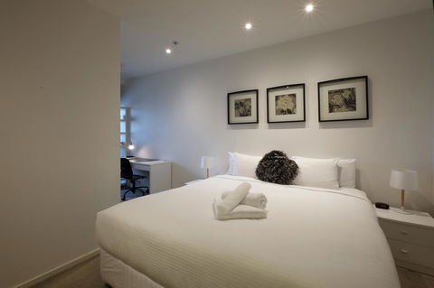 ACD Apartments - Accommodation Australia 35