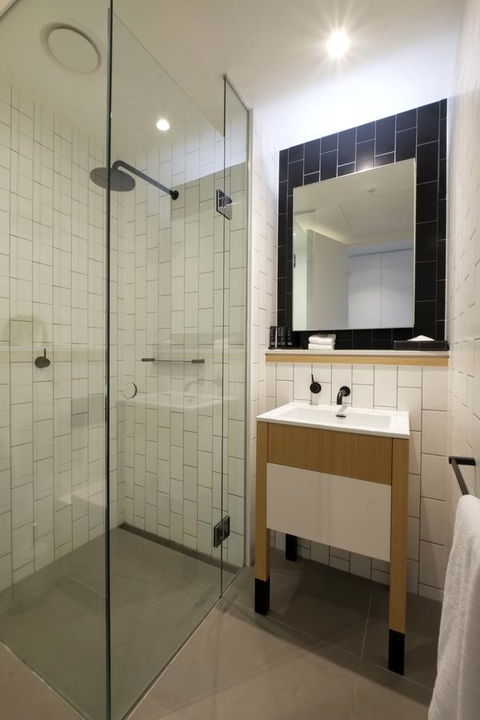 ACD Apartments - Accommodation Australia 24