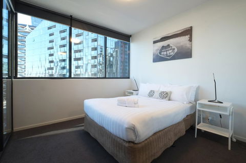 ACD Apartments - Accommodation Australia 17