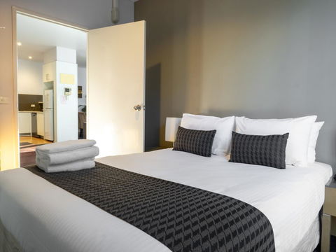 Riverside Apartments Melbourne (formerly Best Western Riverside Apartments) - Local Tourism 24