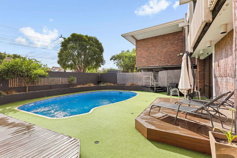 Quality Hotel Bayside Geelong - Australia Shopping 10