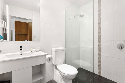 Quality Hotel Bayside Geelong - Australia Shopping 24