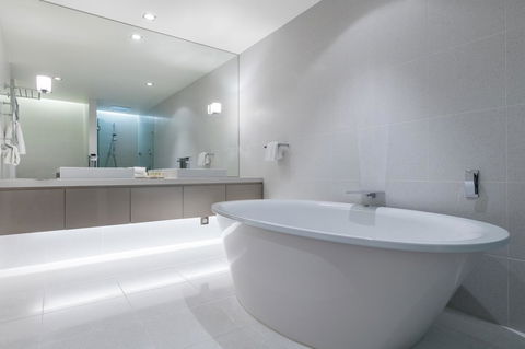 RACV Torquay Resort - Local Tourism 6