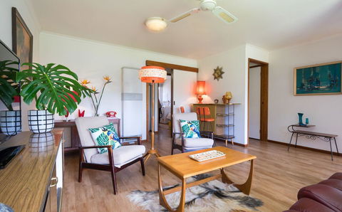 Uptown Frankston - Accommodation Australia 2