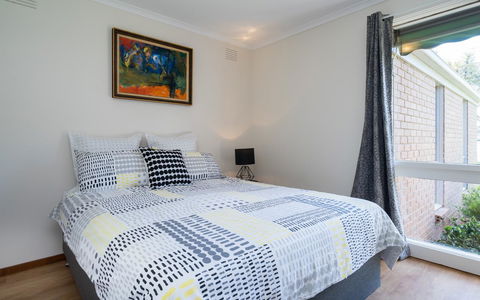 Uptown Frankston - Accommodation Australia 4