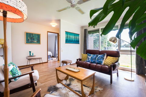 Uptown Frankston - Accommodation Australia 0