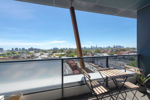Amazing Accommodations : South Yarra - Accommodation Australia 24