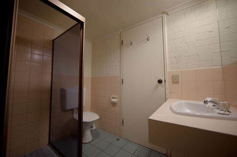 City Reach Motel - Local Tourism 1