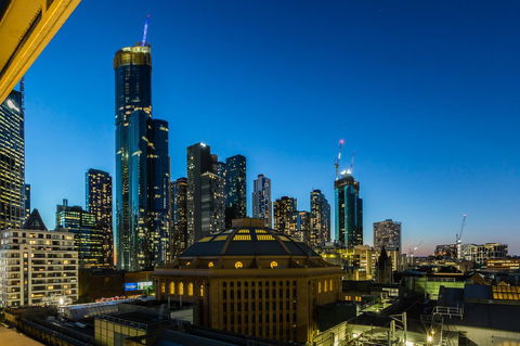 Auguste, Melbourne CBD Private Accommodation With Parking - Accommodation Australia 15