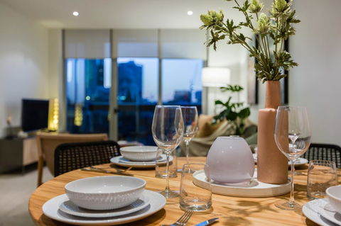 Auguste, Melbourne CBD Private Accommodation With Parking - Accommodation Australia 12
