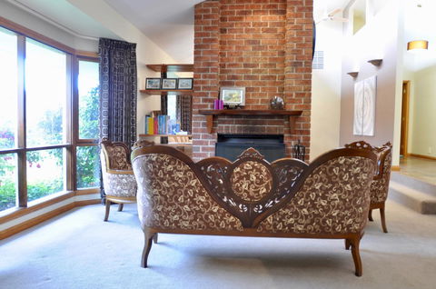 Crimea Retreat - Accommodation Australia 5