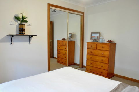 Crimea Retreat - Accommodation Australia 23