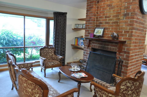 Crimea Retreat - Accommodation Australia 31