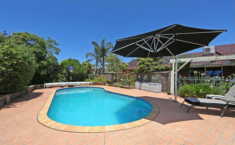 Crimea Retreat - Accommodation Australia 0